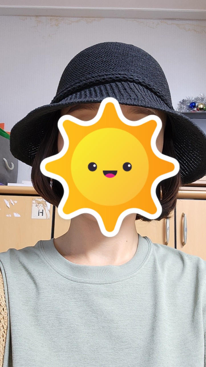 모자 가발 착용 모습